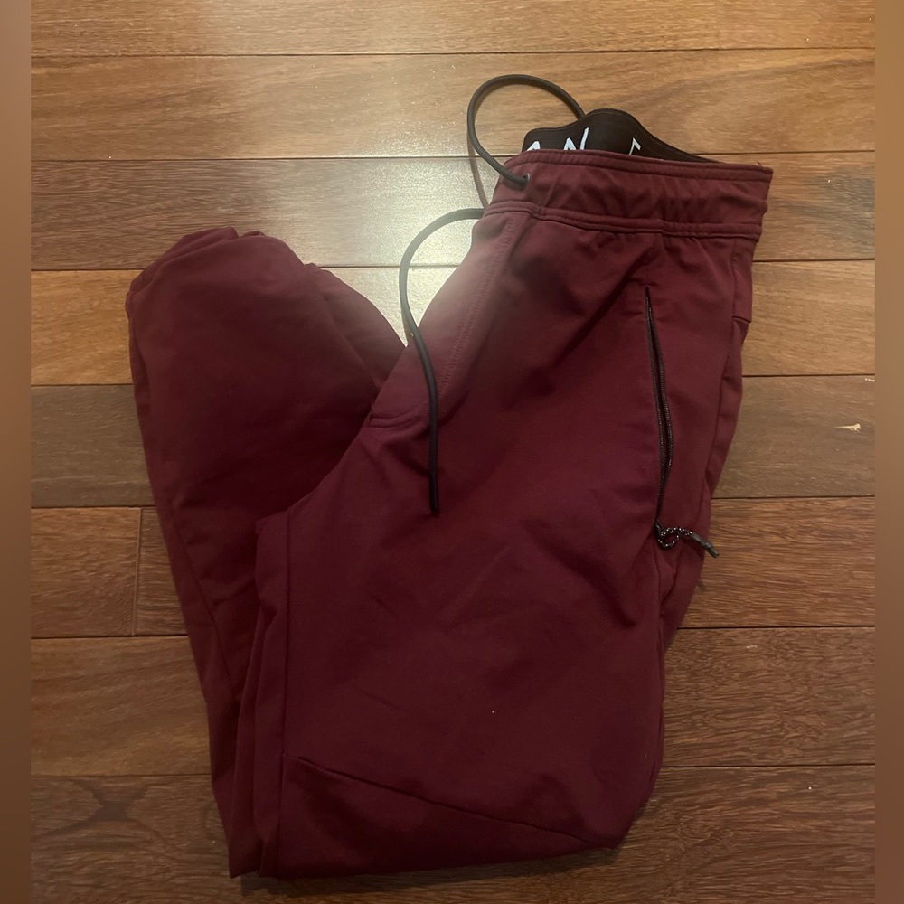 MAROON JOGGERS